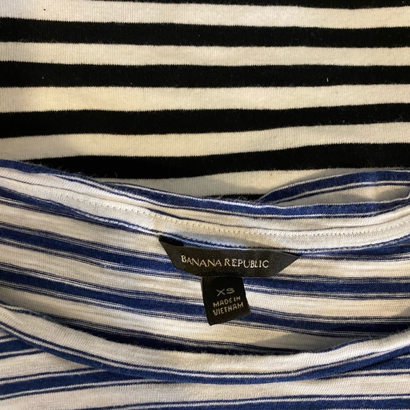 Bundle of 4 flutter/ ruffle sleeve tee shirts ! - Picture 5 of 8